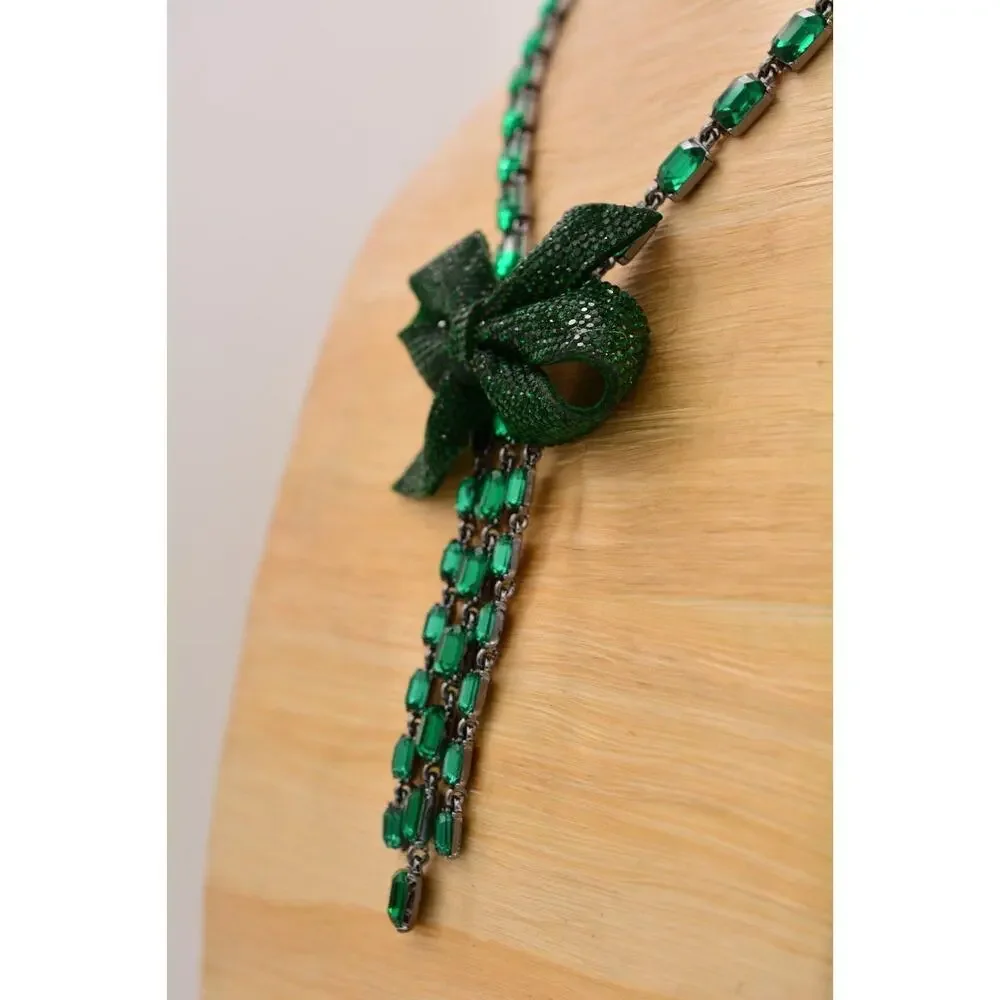 Betsey Johnson Green Christmas Bow Necklace Baguette Crystal Holiday NWT BinBJ